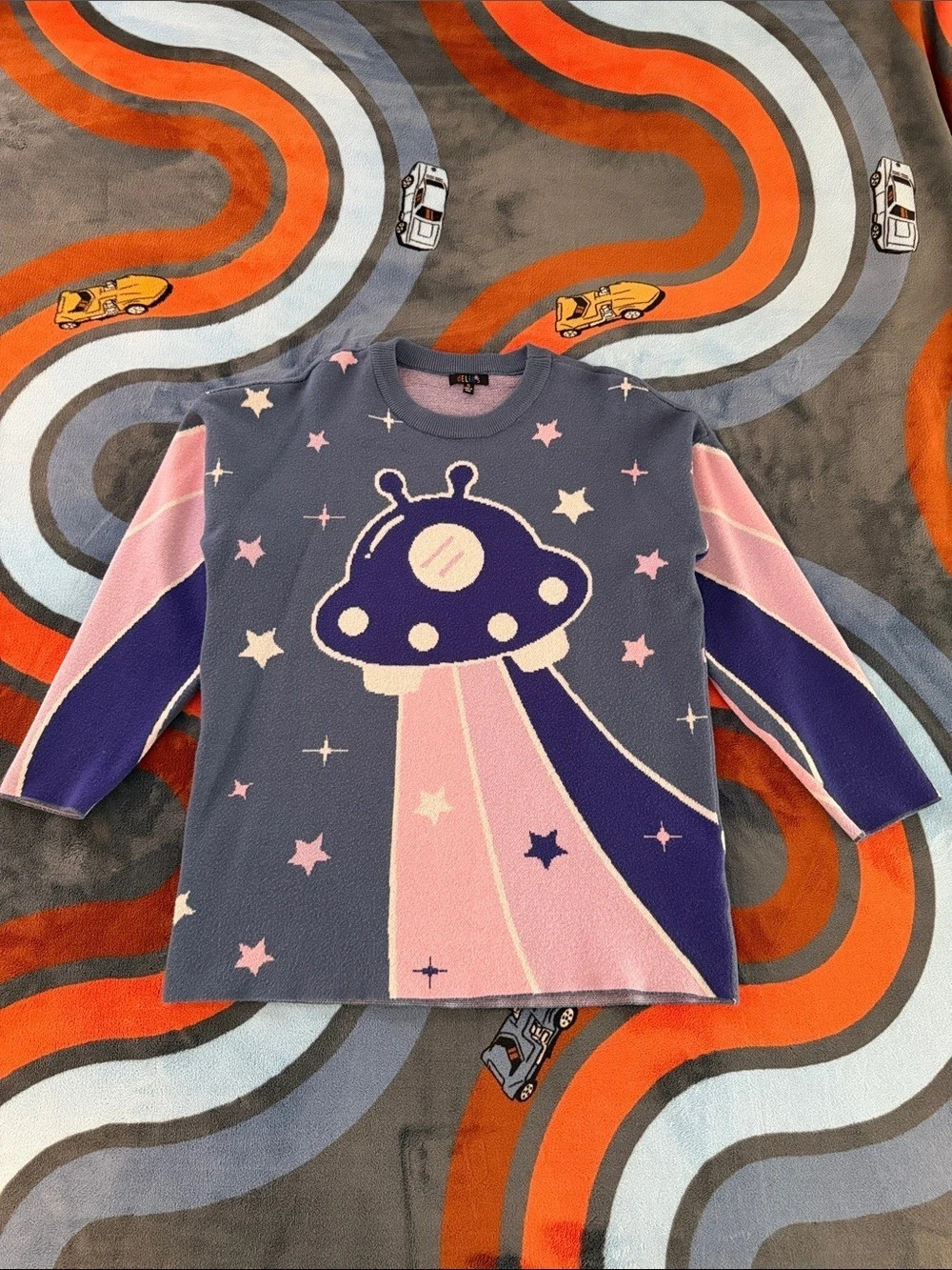 Delia’s Long Sleeve UFO sweater in Purple & Pink